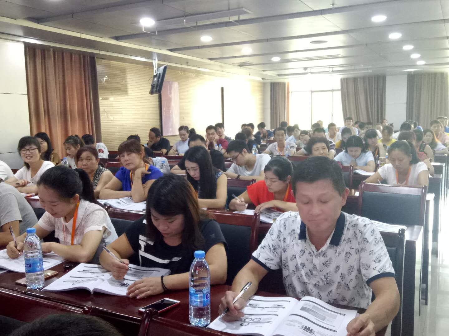 微信图片_20180823101535.jpg 微信图片_20180823101535.jpg